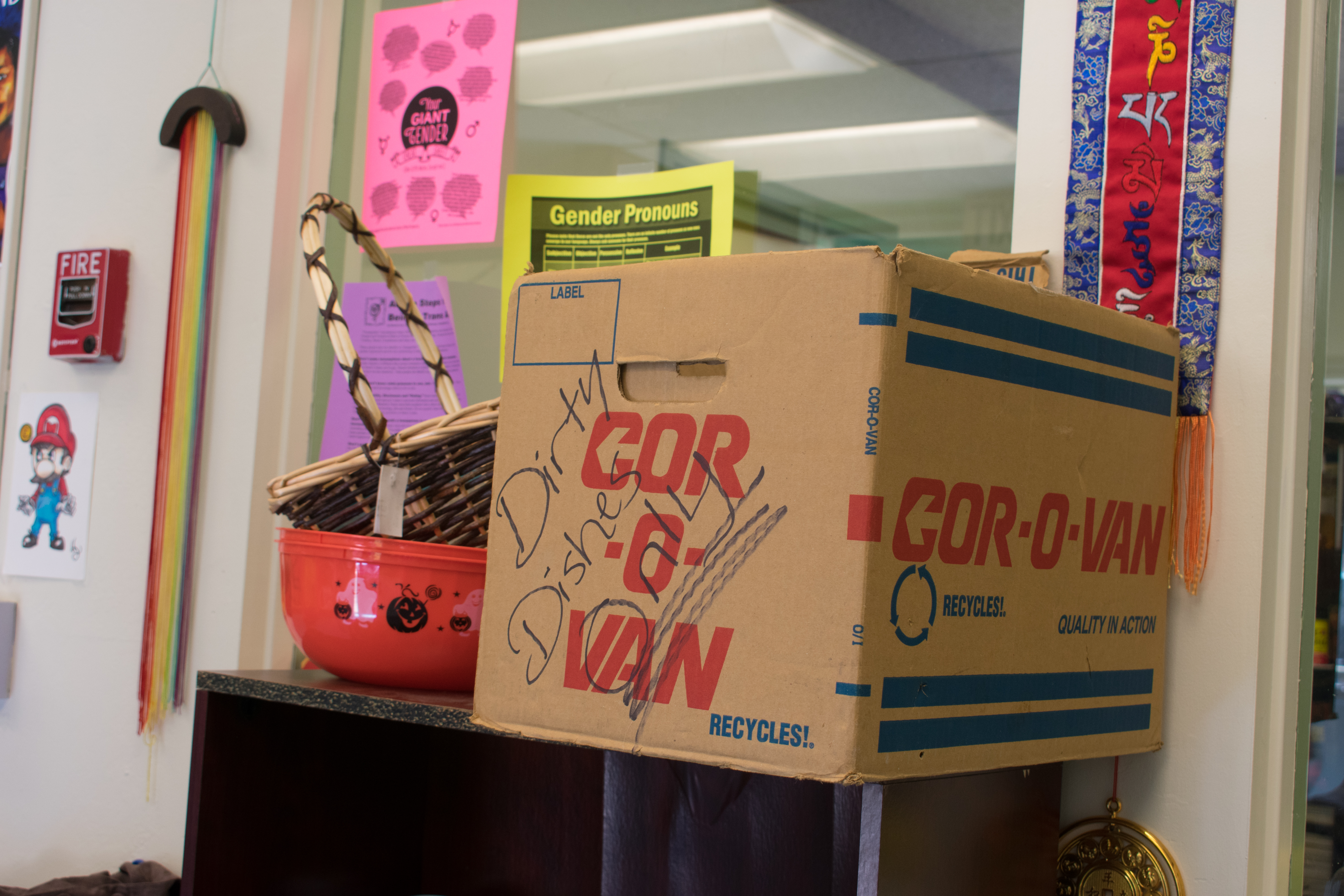 Free snacks and bowls of soup are offered to students at the Queer Resource Center, and dishes are collected in this box due to no kitchens or sinks being available. October 7, 2017. The staff collects the dishes and takes them home to be washed in his/her personal dishwasher. San Francisco. (AP Photo/ Julia Fuller)
