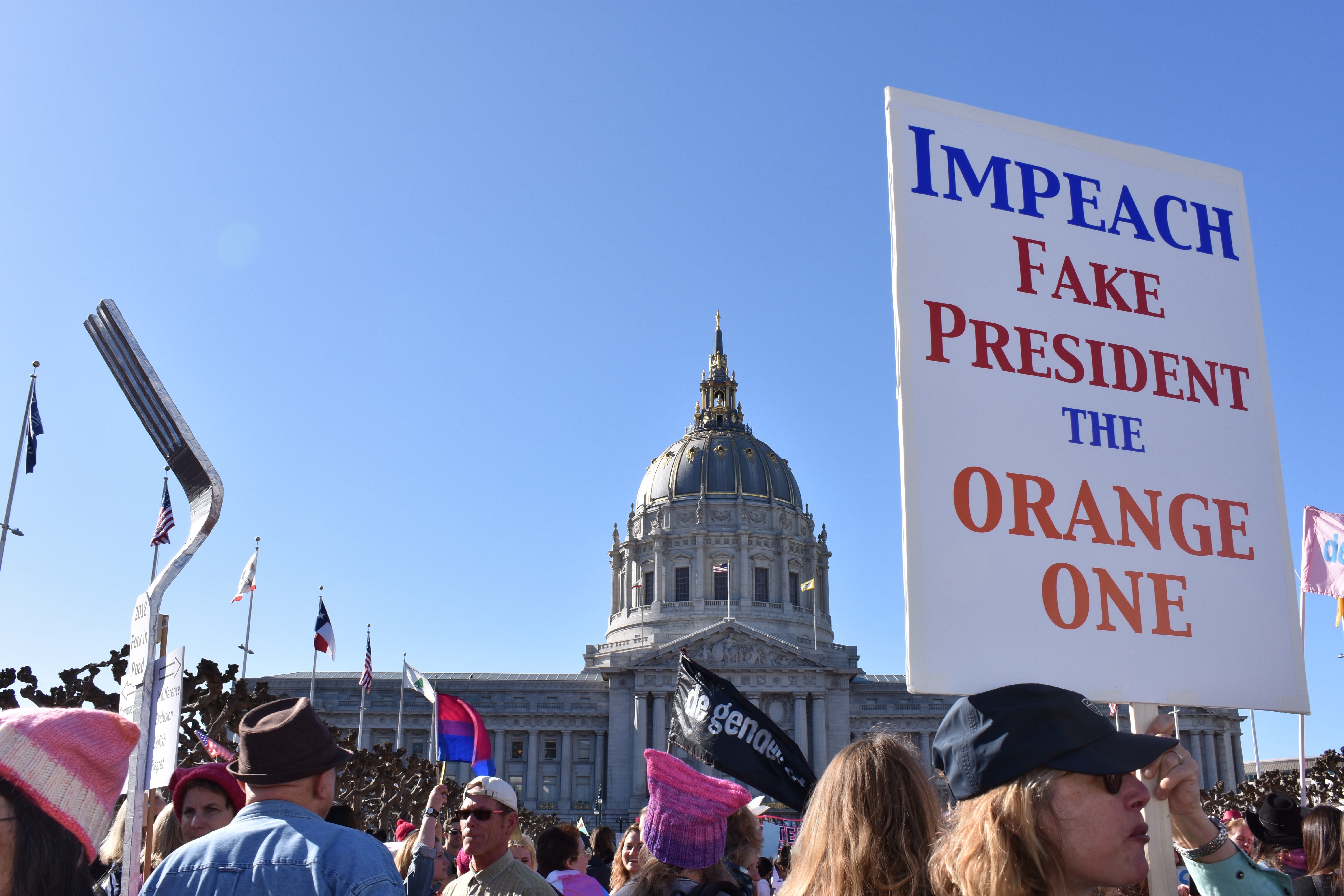 Demonstrators protesting in the Women’s March in San Francisco on Jan. 20, 2018.  Photo by Veronica Steiner/The Guardsman. 