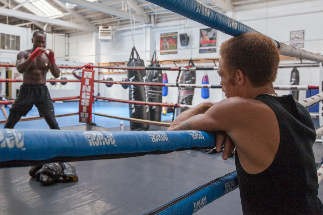 Paris Alexander trains Justin Malachi at Fight and Fitness on Wednesday, Sept. 3 at 123 S Van Ness Avenue. (Photo by Nathaniel Y. Downes)