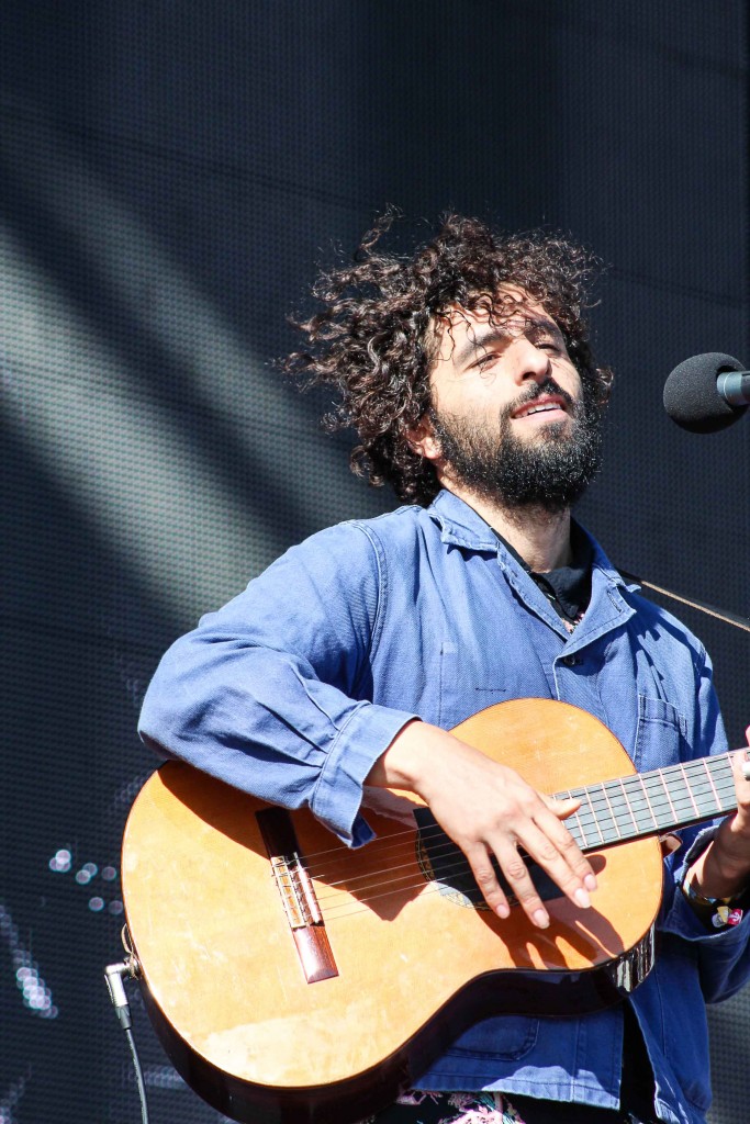 Swedish singer-songwriter José González performs on the Bridge Stage. (Photo by Calindra Revier/The Guardsman)
